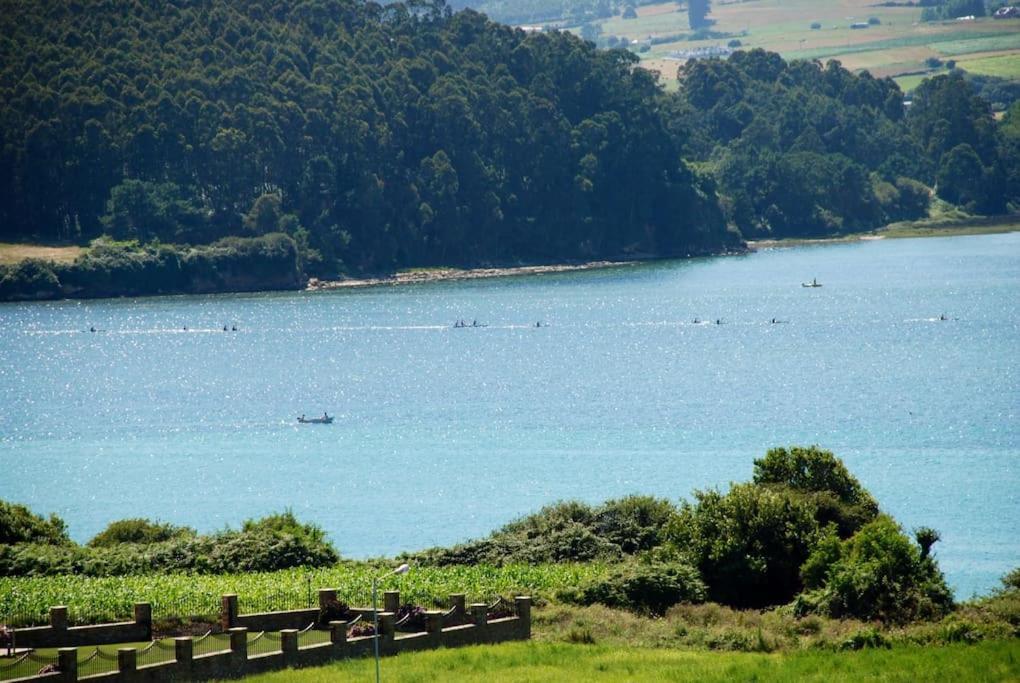 Atico Con Vistas A La Ria Y A Foz Leilighet Barreiros Eksteriør bilde